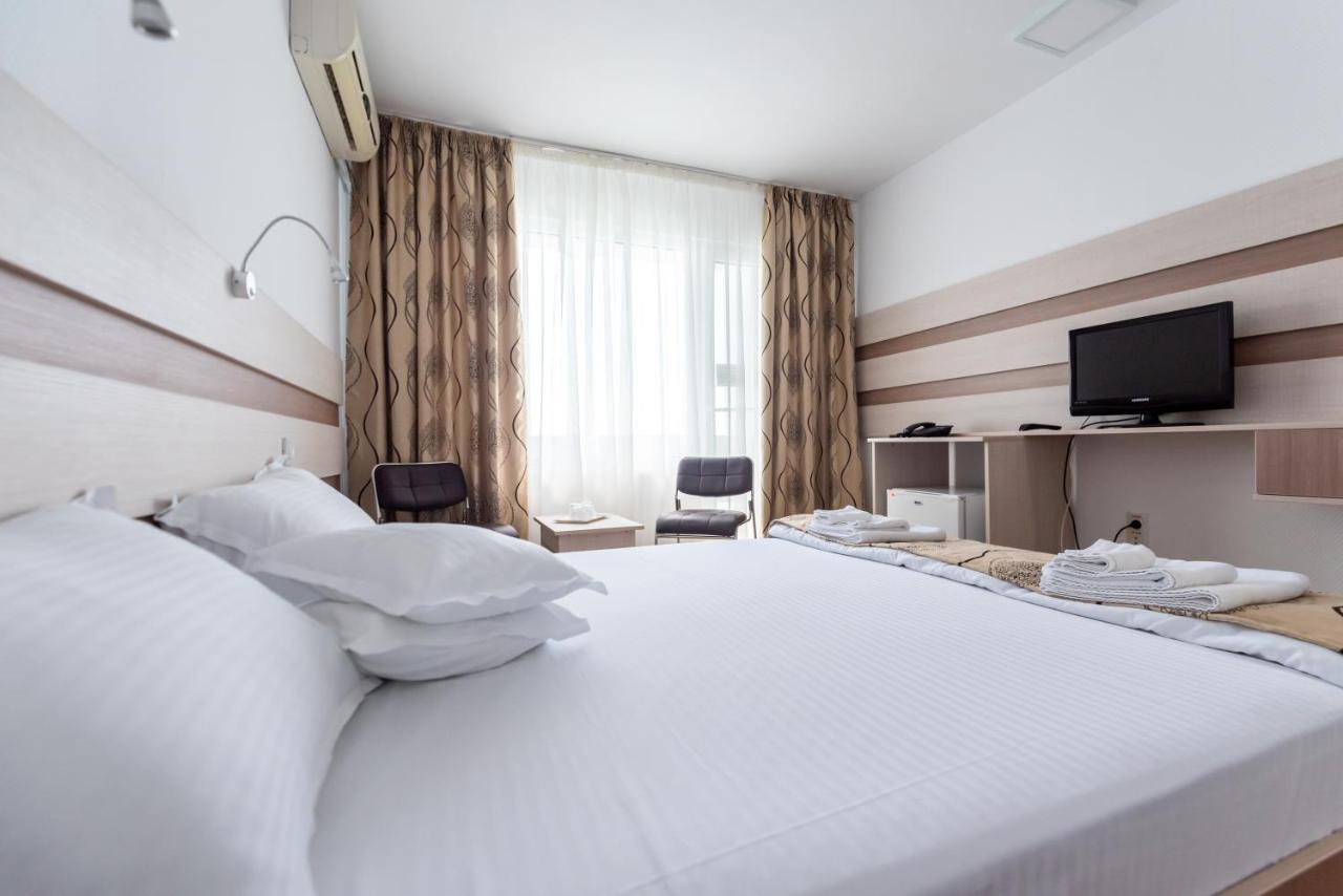 Hotel Capitol Жупитер Экстерьер фото