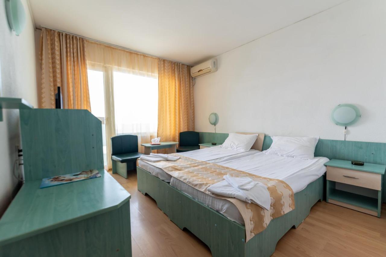 Hotel Capitol Жупитер Экстерьер фото