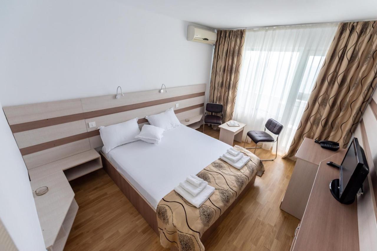 Hotel Capitol Жупитер Экстерьер фото