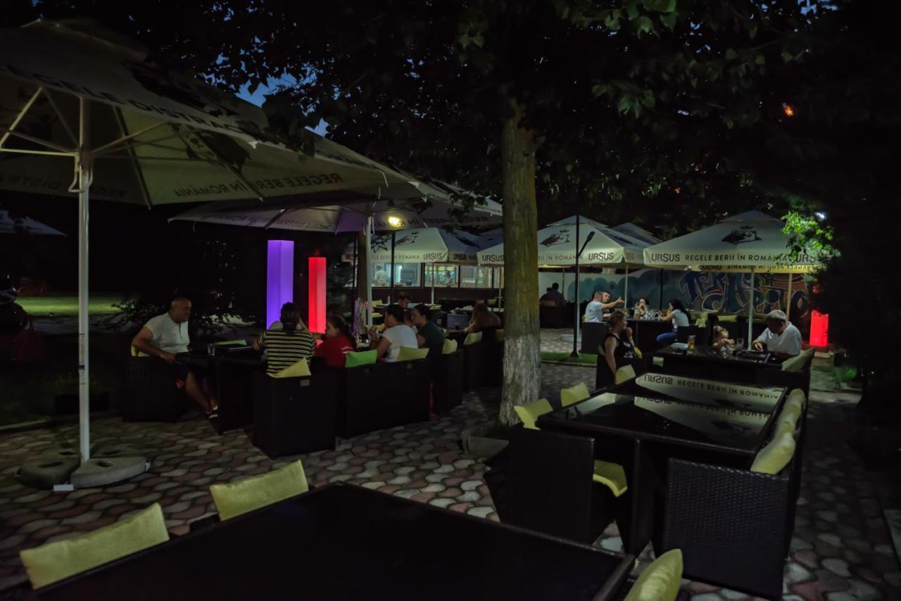 Hotel Capitol Жупитер Экстерьер фото
